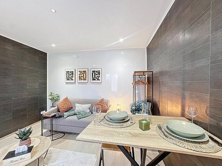 Gîte pour 2 personnes, avec jardin à Erstein