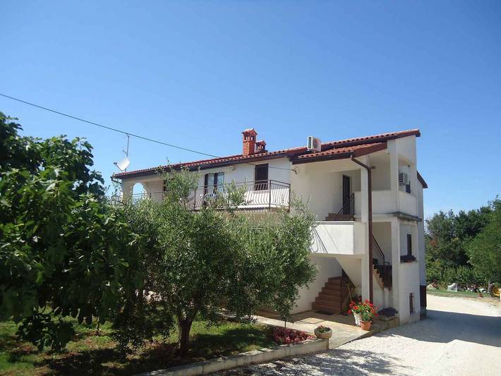 Estudio entero, Estudio con balcón y aire acondicionado in Umag, Region de Umag