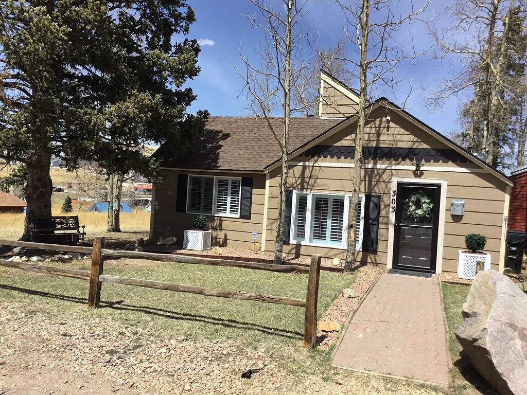 Down Town im Herzen des Cripple Creek Historic District Bishops Cabin in Cripple Creek, Teller County