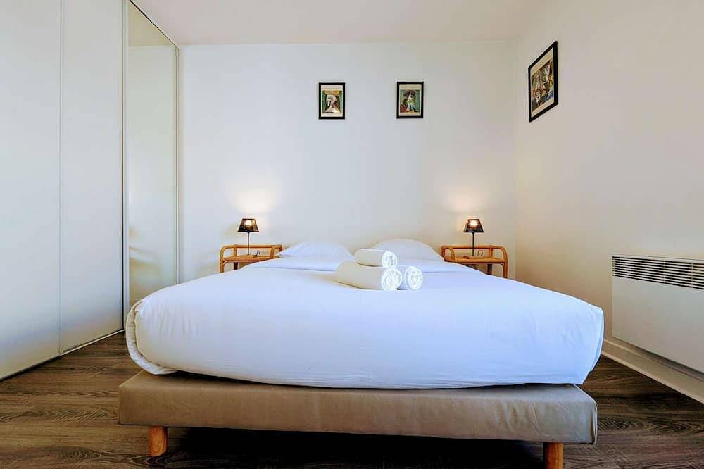 Ganze Wohnung, Chic and comfortable apart with Parking and Terrace in Asnières-sur-Seine, Hauts-de-Seine