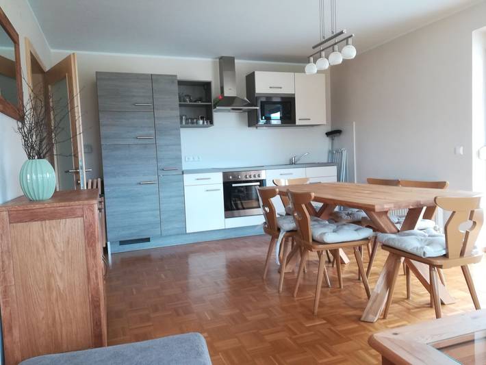 Ferienwohnung für 5 Personen, mit Garten und Balkon in Velden am Wörther See