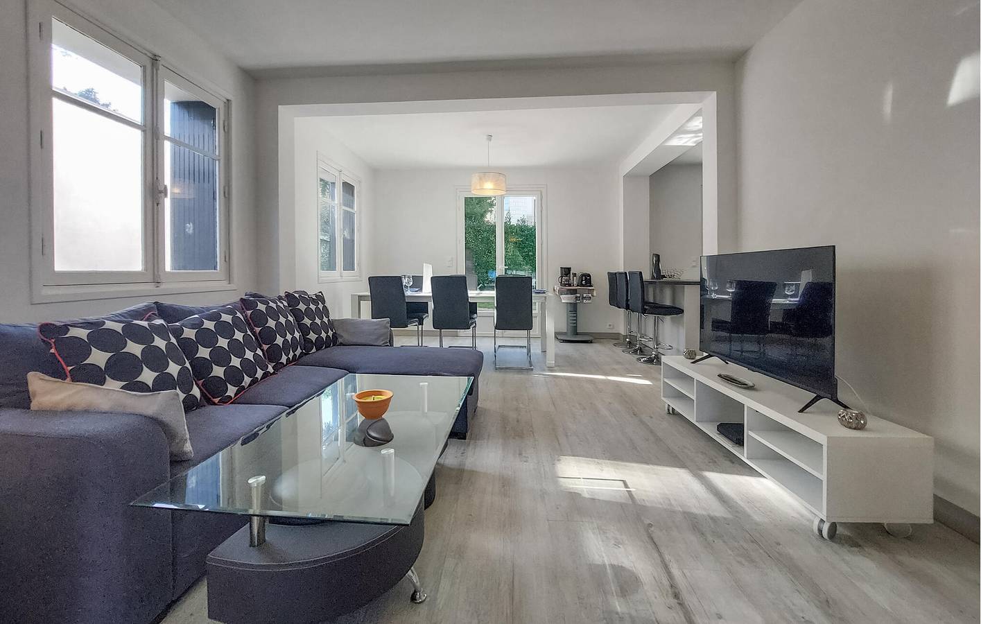 Appartement confortable avec jardin, parking et WiFi - 2km de la plage de La Grande Conche in Royan, Côte de Beauté