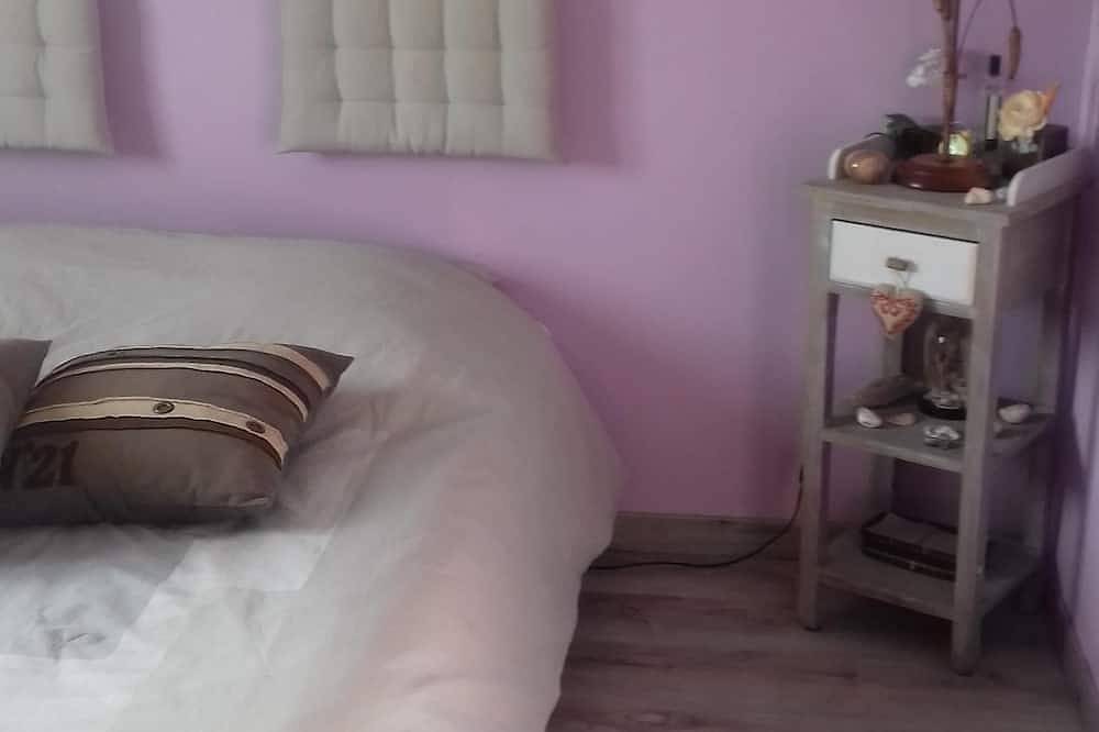 Appartement entier, Appartement en duplex rénové tout confort in Luc-sur-Mer, Région de Caen