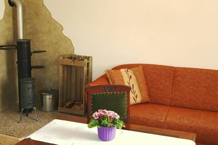 Ganze Wohnung, Kleine Ferienwohnung - Ferienwohnung \"Zum Karzl\" in Neudorf, Sehmatal