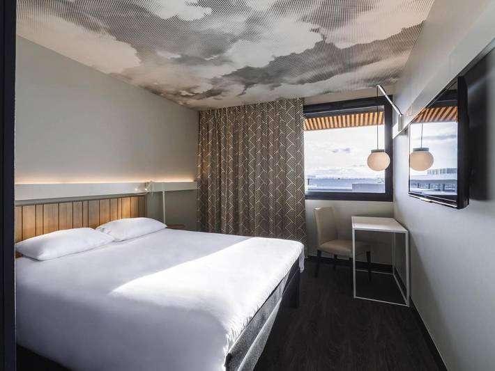 Hôtel pour 2 personnes, avec jardin à Jonage - 4