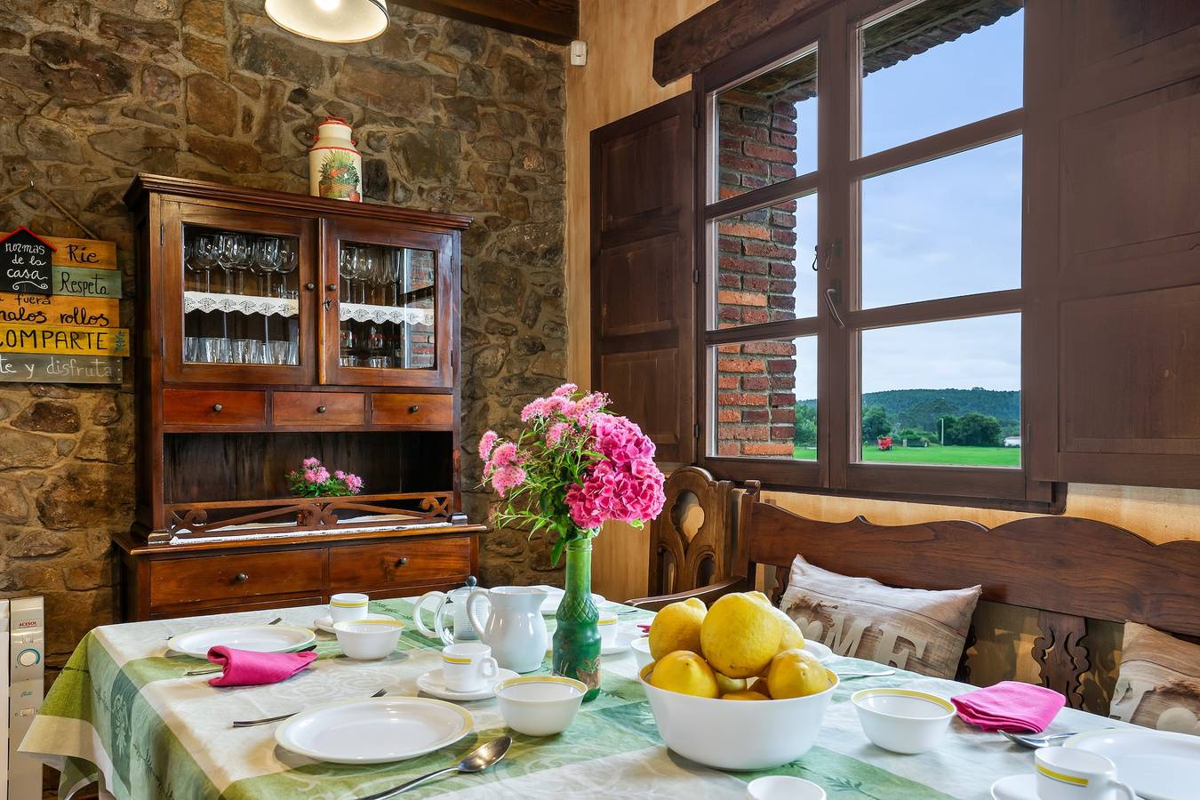 Casa Jesusa: landelijke woning met bergzicht, privéterras en Wi-Fi, foto 6
