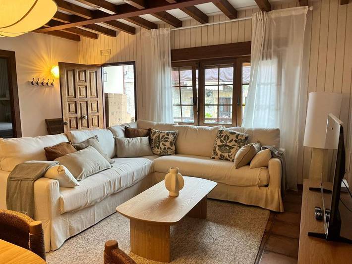 Casa rural para 12 personas, con vistas y balcón en Valdáliga - 3