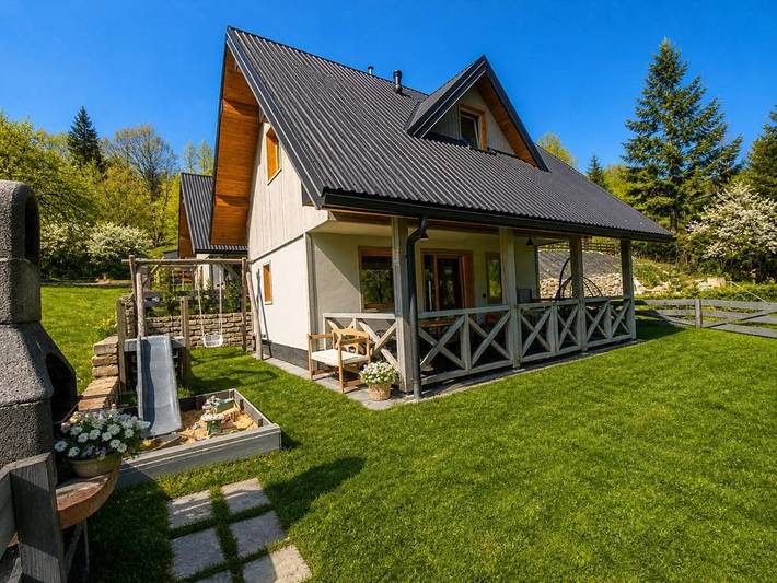 Gîte pour 4 personnes, avec Balcon et Terrasse ainsi que Jardin et Vue à Szczawnica - 2