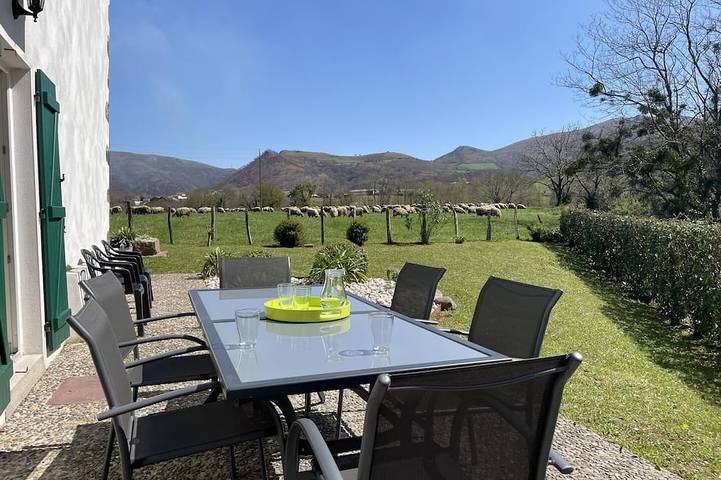 Location de vacances pour 8 personnes à Bidarray