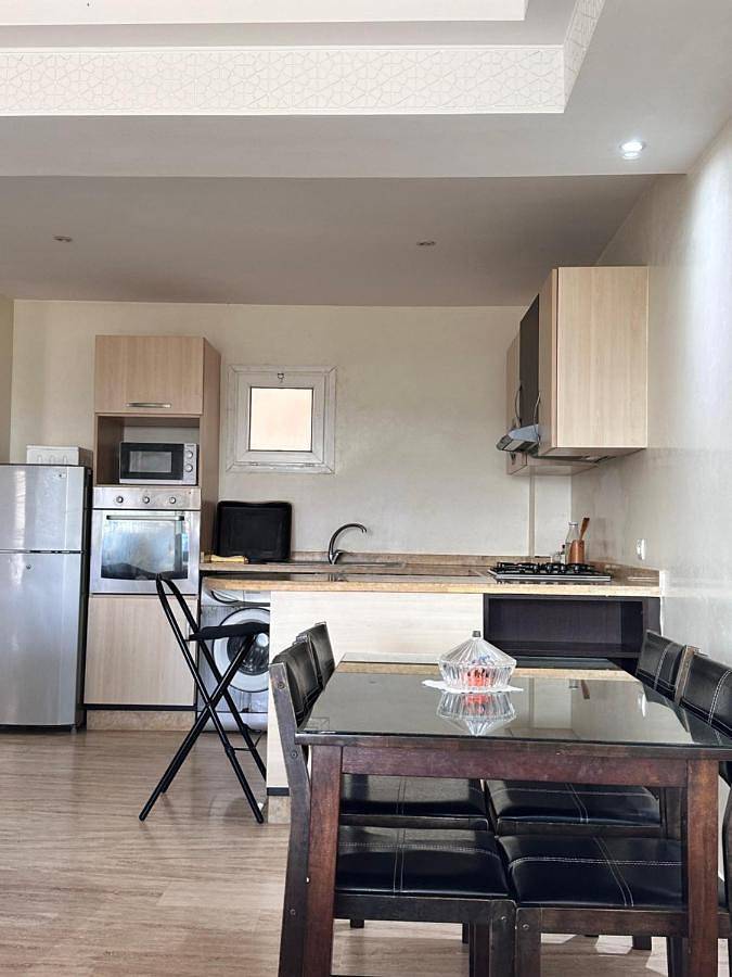 Gîte pour 4 personnes, avec jardin ainsi que vue et piscine dans Restinga Smir - 2