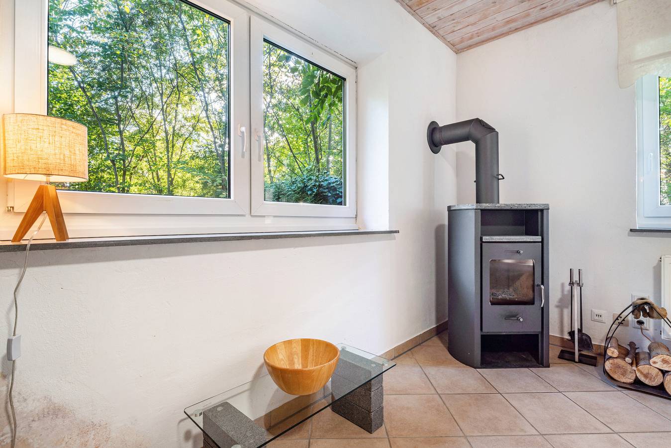 Ganze Wohnung, Apartment 'Alte Polizeistelle Ferienwohnung 2' mit privater Terrasse, privatem Garten und Wlan in Tammensiel, Pellworm