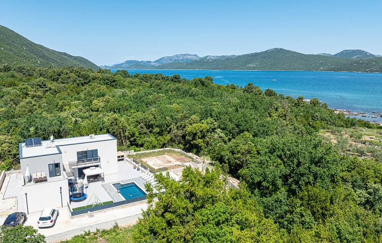 Ferienhaus für 10 Personen, mit Garten auf Peljesac