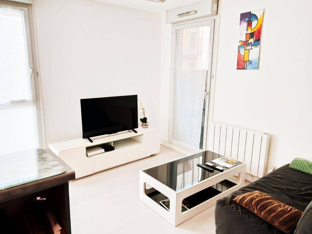 Appartement entier, T2 cosy Villefranche proche centre-ville et autoroute in Villefranche-sur-Saône, Beaujolais