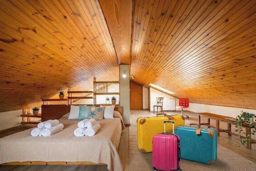 Independent villa with A/C | in Torrazza, Imperia