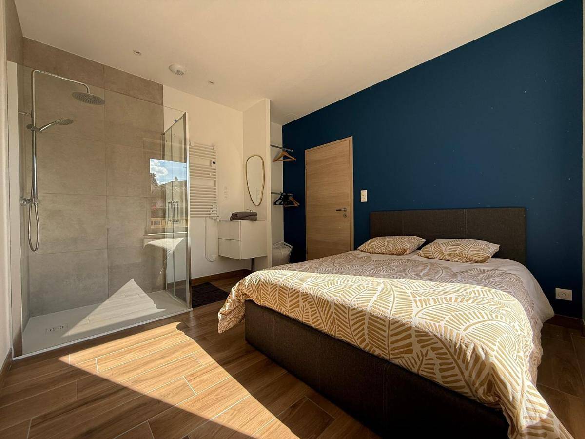 Appartement entier, One-Bedroom Apartment in Golbey, Région d'Épinal