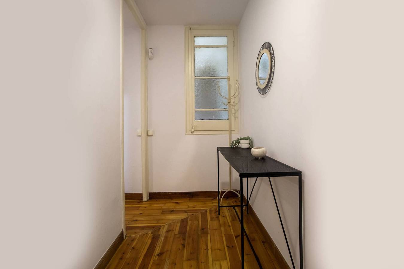 Apartamento entero, 21par1005 Beautiful 2 bedrooms apartment in Centro Barcelona, Barcelona