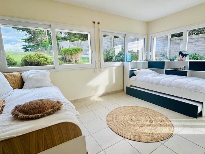 Location de vacances pour 6 personnes, avec terrasse et jardin à Ploudalmézeau - 4