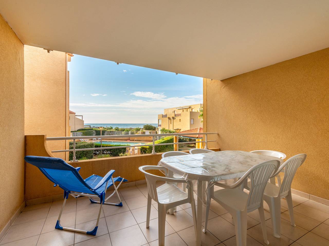 Appartement entier, Appartement de vacances pour 6 personnes avec balcon in Valras-Plage, Côte méditerranéenne (France)