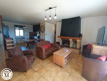 Maison De Vacances pour 4 Personnes dans Loubressac, Parc Naturel Régional des Causses du Quercy, Photo 4