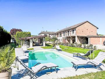 Ferienwohnung für 8 Personen, mit Garten und Terrasse, mit Haustier im Piemont