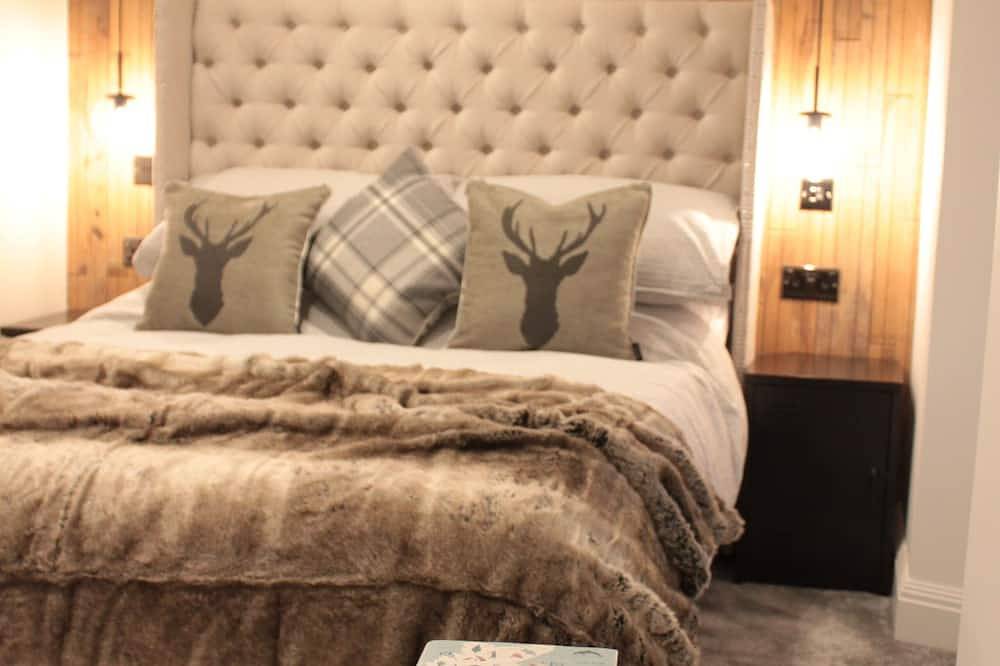 Luxury home located minutes away from the famous Falls of Dochart in Killin in Killin, Stirling und Umgebung