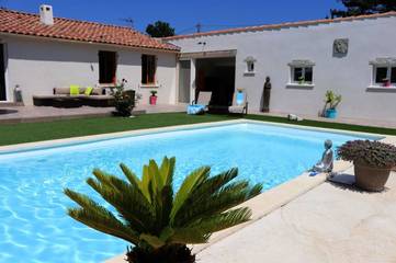 Gîte pour 2 personnes, avec jardin ainsi que vue et piscine à Plan-d'Aups-Sainte-Baume