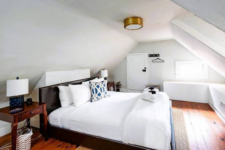 Holiday rental for 14 people, with balcony in Charleston