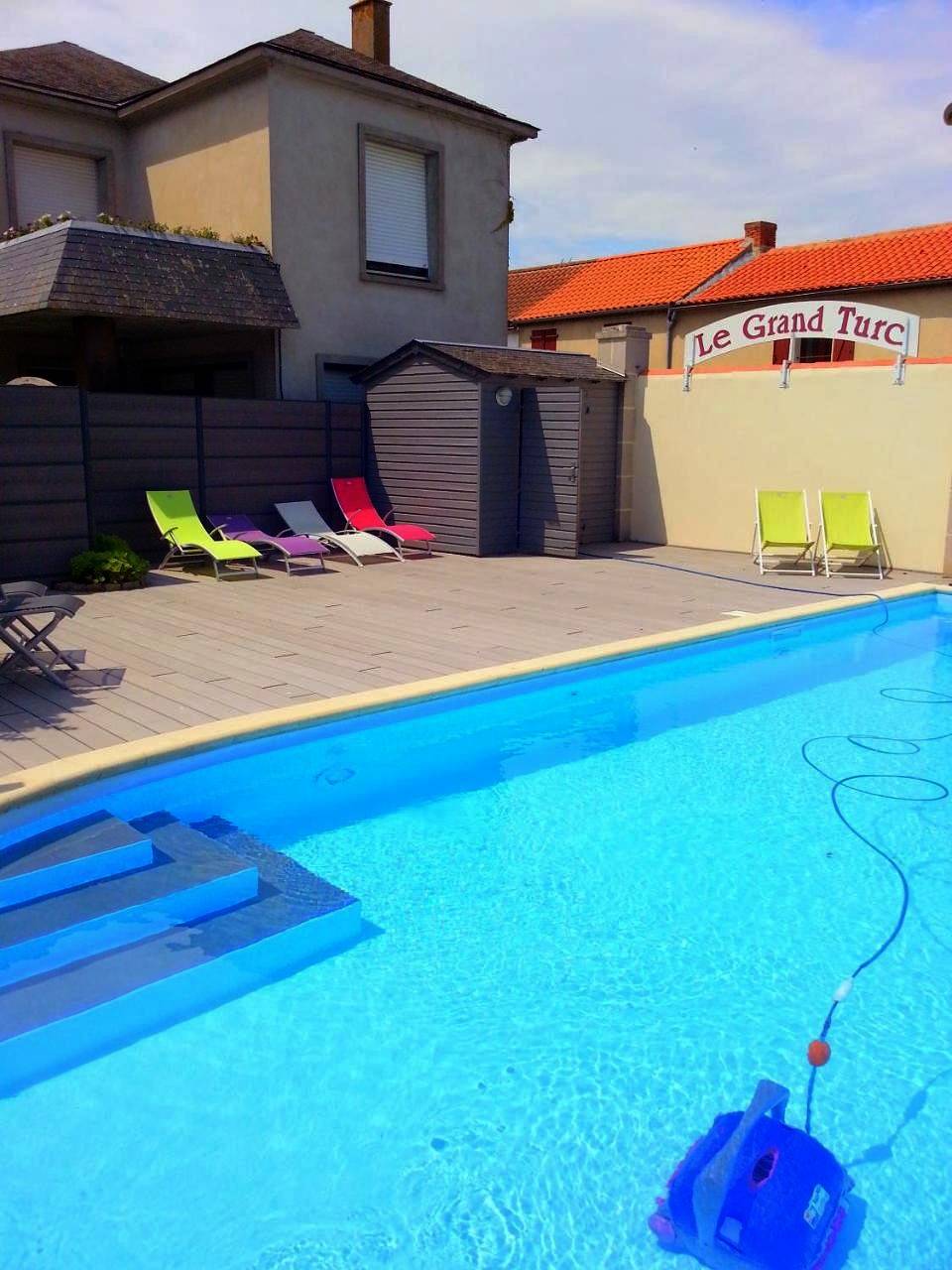 Logis Hotel Restaurant Le Grand Turc in L'Oie, Vallée de la Loire