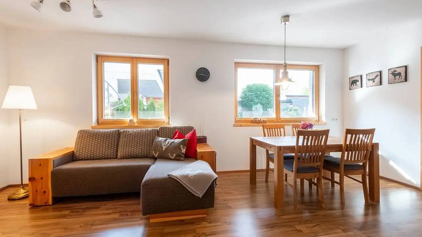 Ferienwohnung für 6 Personen, mit Terrasse in den Kitzbüheler Alpen - 2