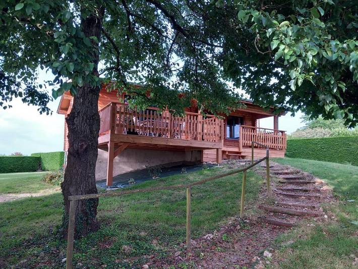 Gîte pour 6 personnes, avec Terrasse ainsi que Jardin et Vue à Luzillé