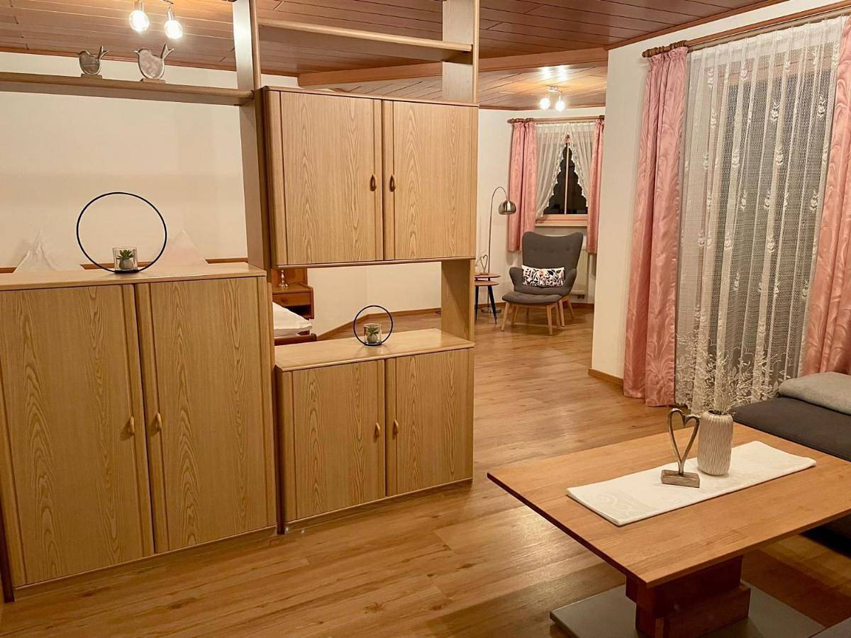 Ganze Wohnung, Apartment with Terrace in Hohenau, Ostbayern