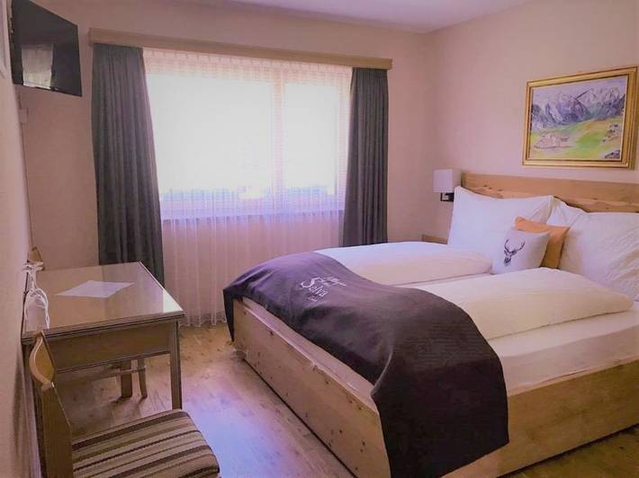 Hôtel pour 2 personnes, avec vue et jardin, animaux acceptés à Zernez - 4