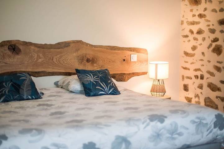 Gîte pour 12 personnes, avec jardin à Saint-Léonard-des-Bois - 3