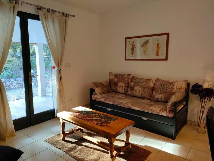 Location de vacances pour 3 personnes, avec jardin et piscine à Sillans-la-Cascade - 4