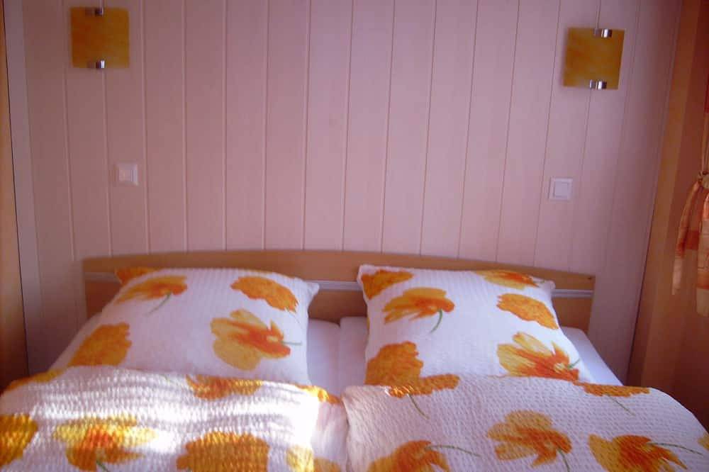 Neurenoviertes, freistehendes Ferienhaus, Haustiere willkommen in Falkenstein, Chemnitz und Umgebung