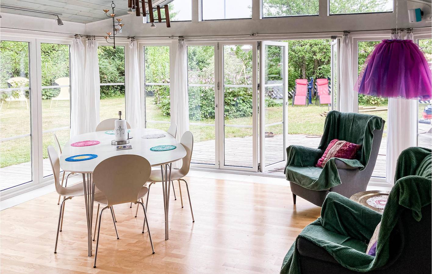 Hus för 8 Personer med trädgård in Svenska Östersjön