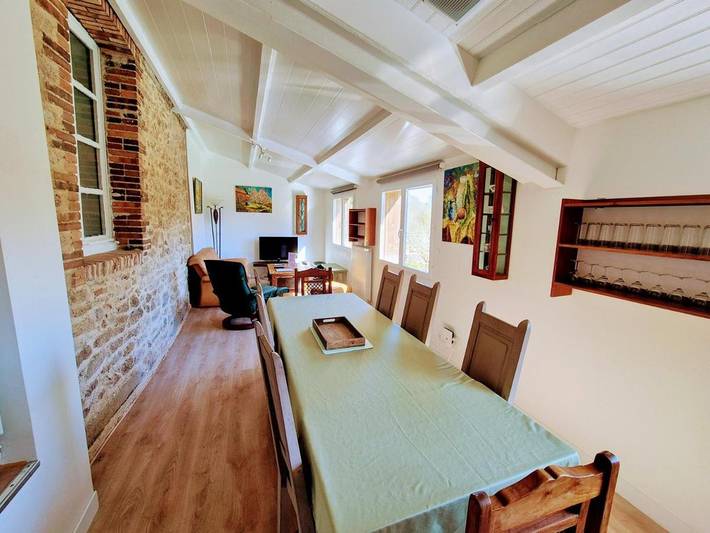 Maison d’hôte pour 8 personnes, avec jardin à La Verrie