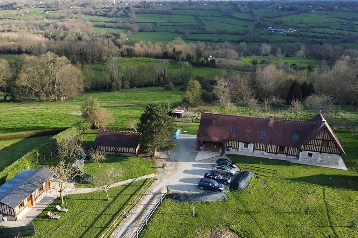 Location de vacances pour 22 personnes, animaux acceptés à Le Bois-Hellain