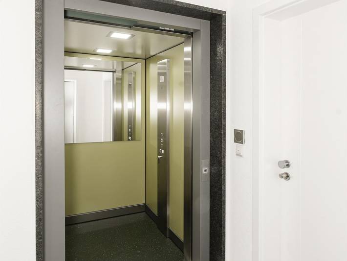 Ganze Ferienwohnung, Ferienwohnungen Q14 - Fewo Wipfelglück, Dusche, Wc, 3 Schlafräume in Auerbach, Chemnitz und Umgebung