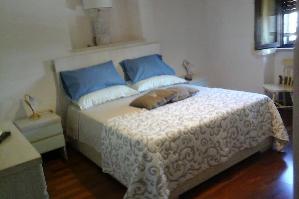 Un pequeño paraíso en el corazón de la zona residencial de Fiumicino   Mare in Fiumicino, Provincia de Roma