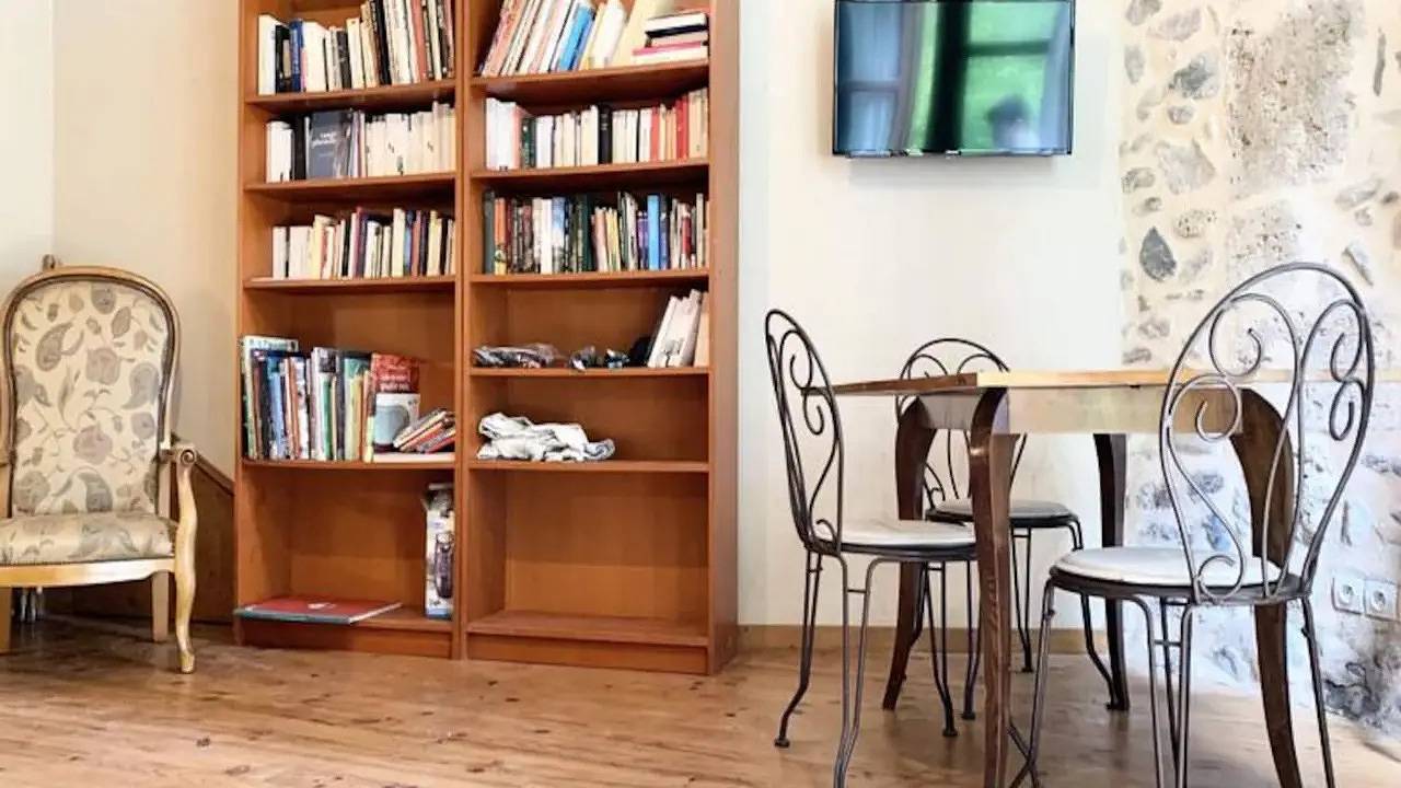 Ganze Ferienwohnung, Ferienwohnung für 2 Personen (30 m²) in Uriage-les-Bains in Saint-Martin-d'Uriage, Nationalpark Écrins