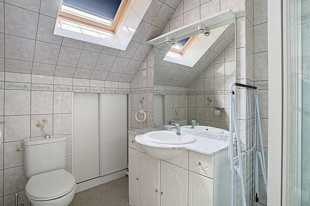 Appartement entier, Le p'tit repos - Appt 40 m² centre Vitry en Artois in Vitry-en-Artois, Région d'Arras