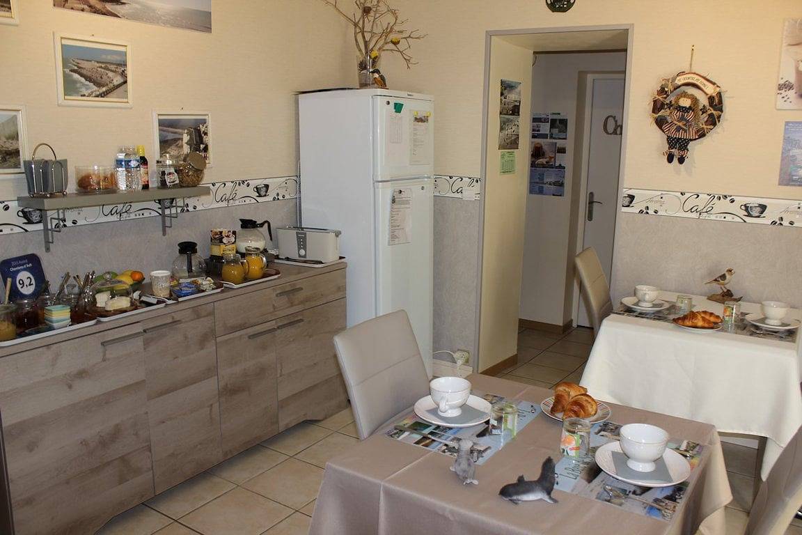 Chambres d'Ault aux Portes de la Baie de Somme - Chambre côté jardin in Ault, Région d'Abbeville