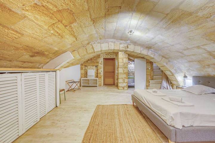 Apartamento entero, A superb large loft in the heart of Bordeaux in Burdeos, Región de Burdeos