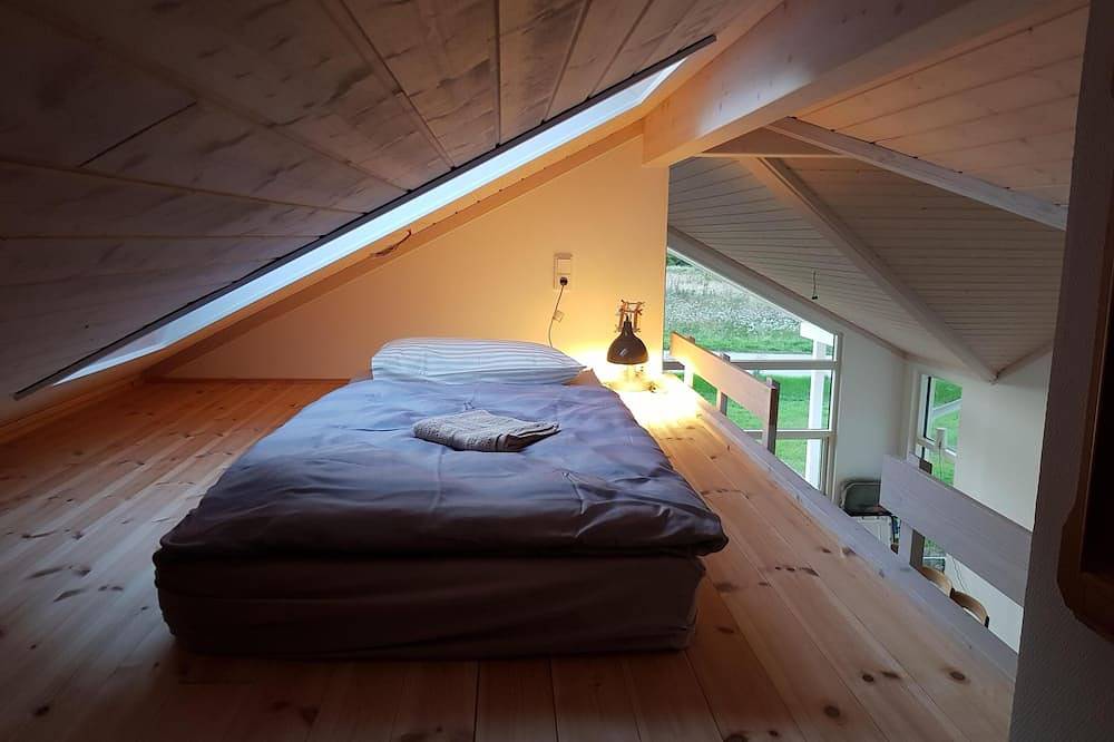 Villa Sun am Bodden auf Rügen. Für 8 Personen, mit Sauna! in Vaschvitz, Trent