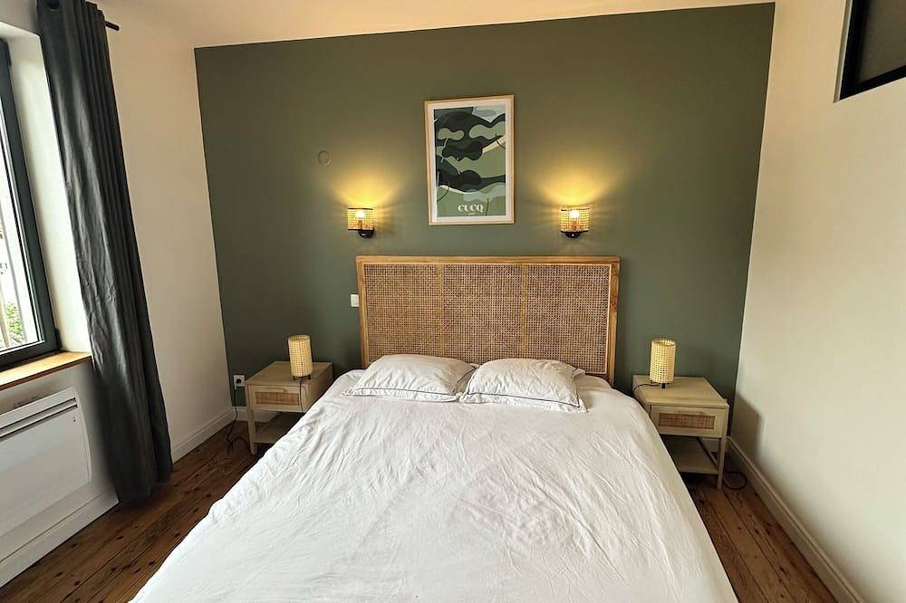 Cosy house with bar, fireplace and terrace, a stone's throw from Le Touquet in Cucq, Montreuil region