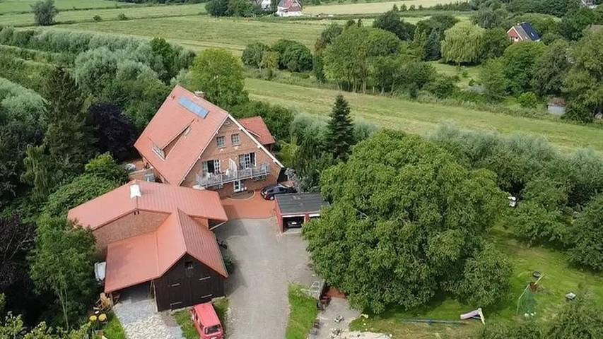 Ferienwohnung für 3 Personen, mit Garten in Krautsand - 2