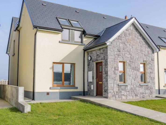 Holiday rental for 6 people, with Garden and View in Enniscrone