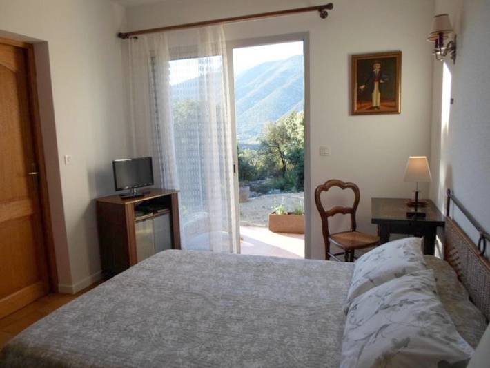 Chambre d’hôte pour 2 personnes, avec Terrasse ainsi que Jardin et Vue