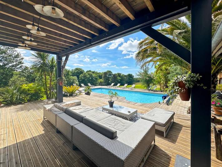 Location de vacances pour 6 personnes, avec jardin ainsi que piscine et jacuzzi à Peyrehorade - 2